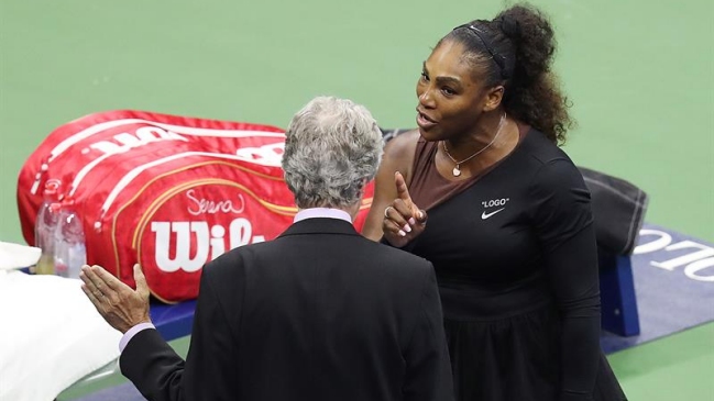  Serena Williams dio la imagen más lamentable de su carrera  