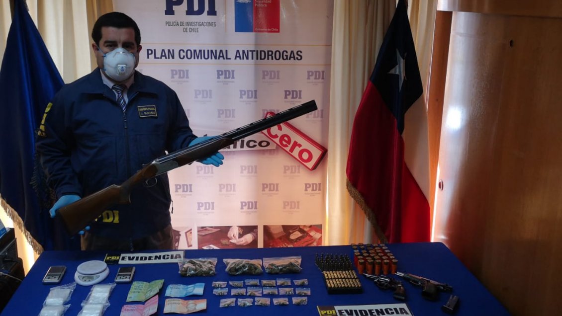 Ñuble: En prisión preventiva queda sujeto que guardaba marihuana y diversas armas de fuego