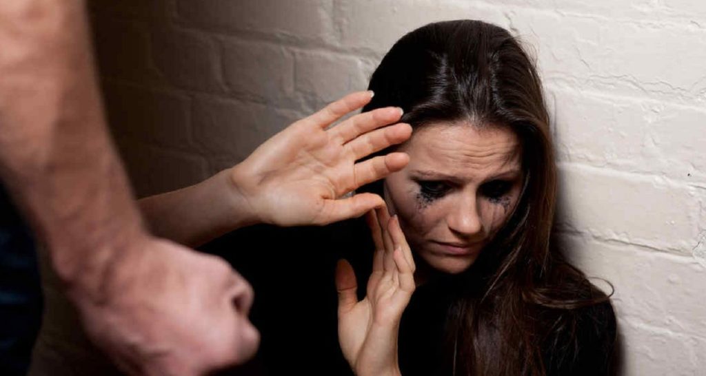 Casi la mitad de adolescentes de colegios de Temuco ha sufrido violencia en el pololeo