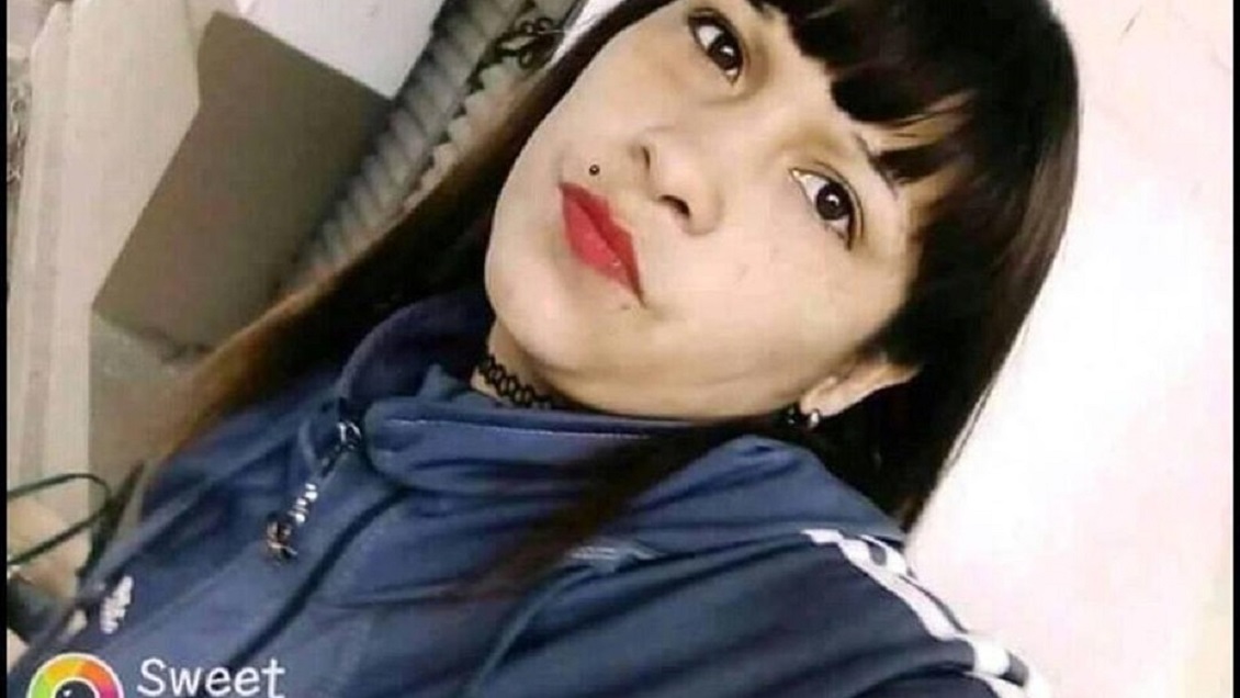 La violaron y quemaron viva: Dos mujeres y un hombre fueron detenidos por macabro crimen