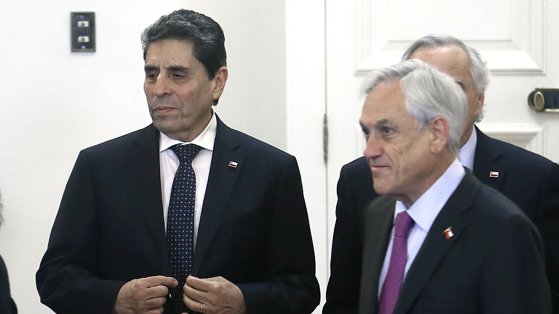 Mauricio Rojas publicará un libro sobre su mala experiencia como ministro