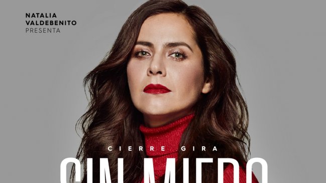 Natalia Valdebenito fijó show en el Teatro Caupolicán