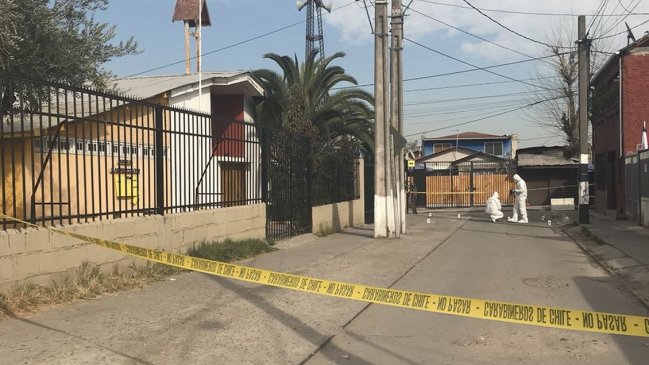 Bomba de ruido explotó frente a una parroquia en La Pintana