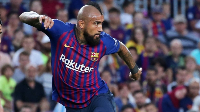 Arturo Vidal estuvo presente en sufrido triunfo de Barcelona sobre Real Sociedad