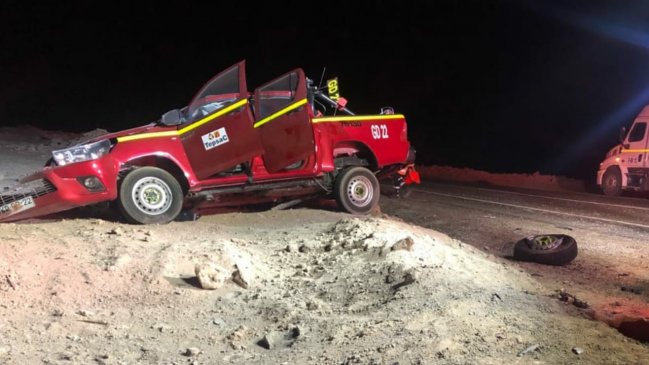 Colisión frontal dejó dos fallecidos en Ruta B-25 en la Región de Antofagasta