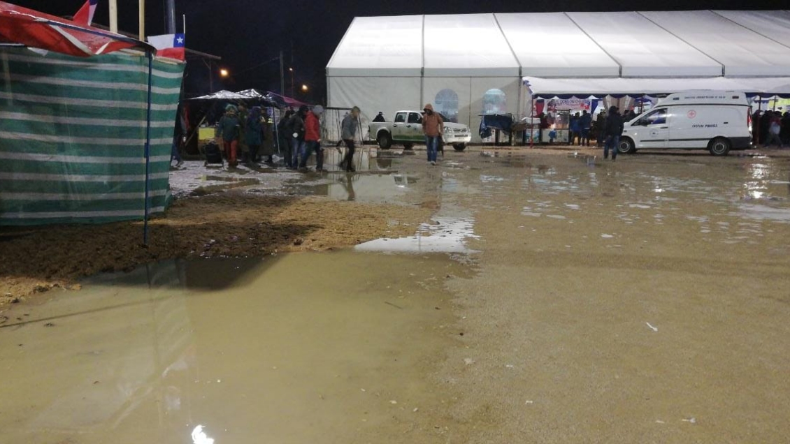 Lluvias inundaron fondas de Chiguayante y Lota