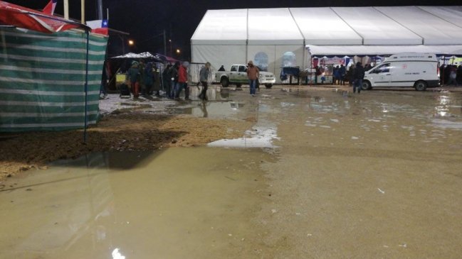 Lluvias inundaron fondas de Chiguayante y Lota