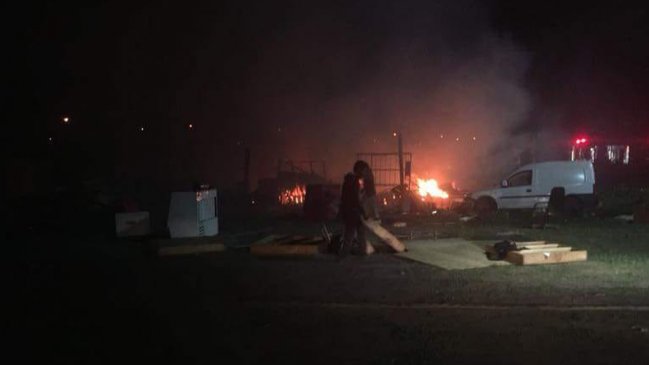 Incendio en campamento de Maipú dejó a dos niñas fallecidas