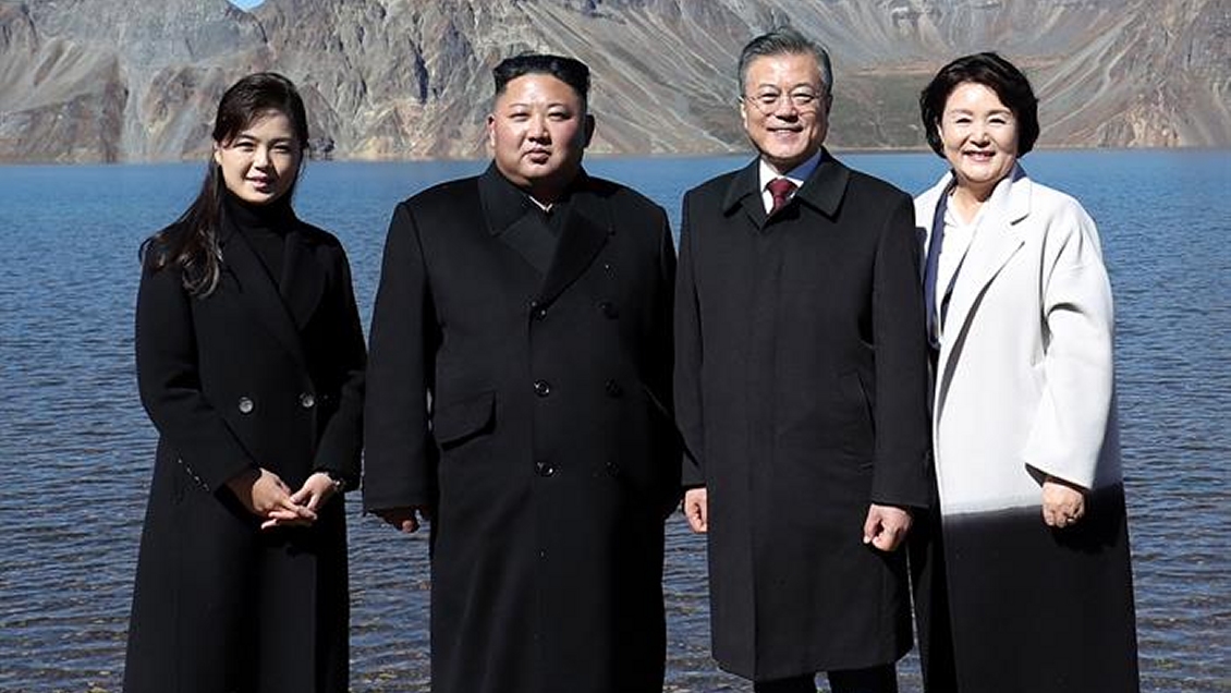 Finalizó cumbre de las Coreas subrayando el acercamiento