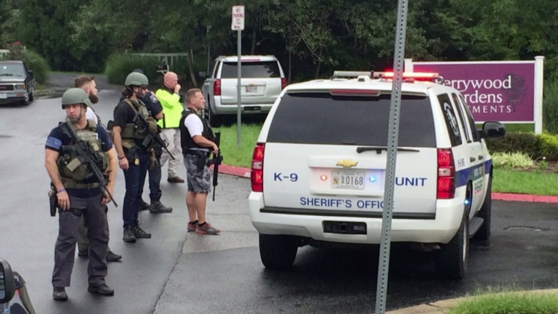 EEUU: Mujer mató a tres personas y luego se suicidó