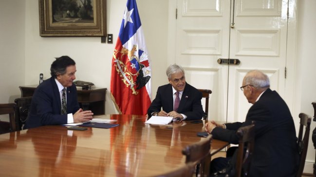 Demanda marítima boliviana: Piñera seguirá desde Chile la lectura del fallo