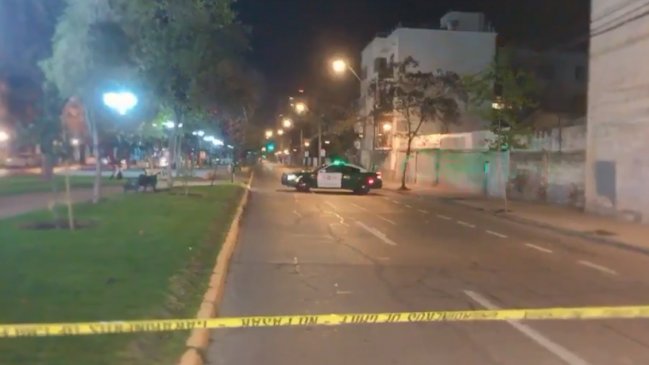 Detienen a asaltantes en Parque Bustamante: Intentaron atropellar a Carabineros