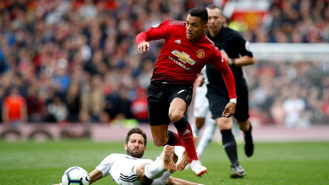 Alexis Sánchez participó en deslucido empate entre Manchester United y Wolves por la Premier