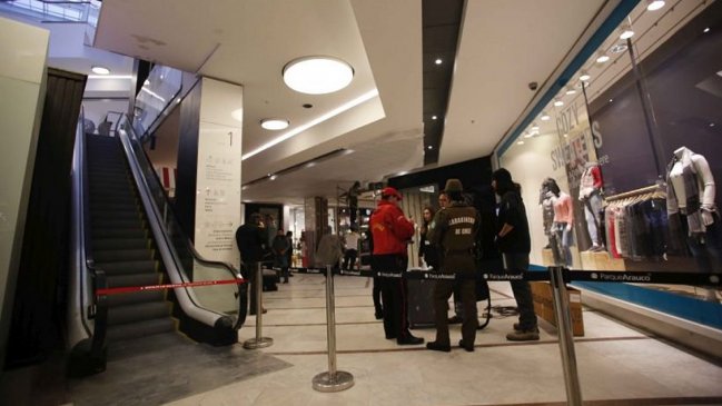 Delincuentes perpetraron millonario robo de tienda de lujo en Las Condes