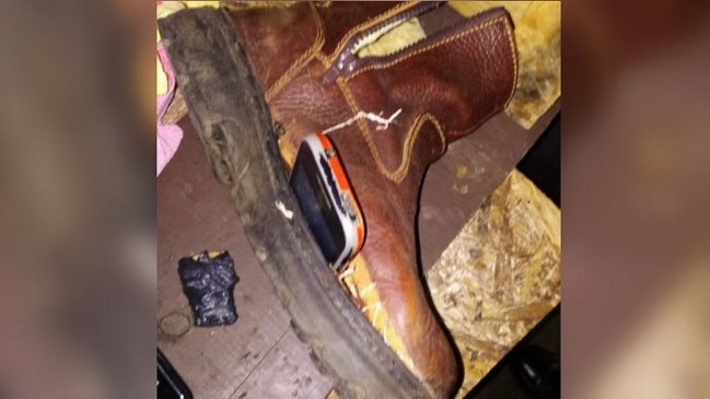 Innovación ilegal: Visitante de cárcel escondió celulares en las suelas de sus zapatos