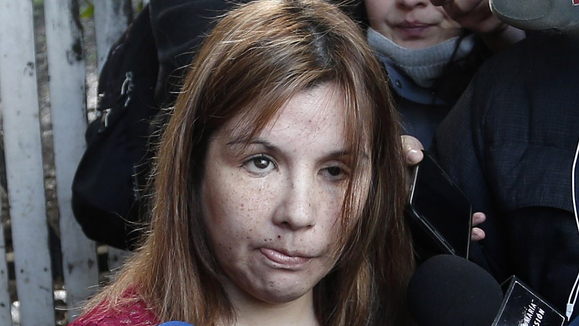 Nabila Rifo cayó por la escalera de su casa y sufrió fracturas múltiples
