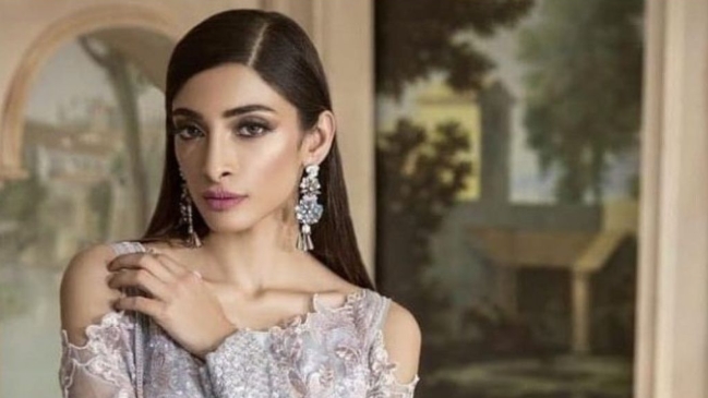 Revelan el último video de modelo pakistaní que se suicidó