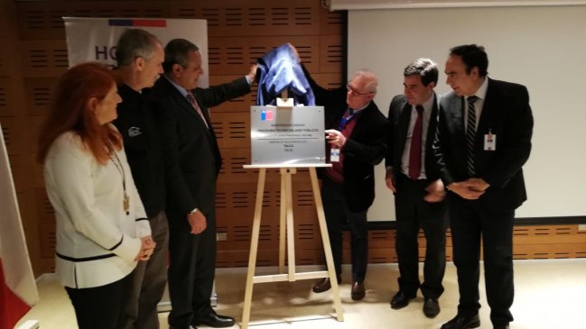 Talca: Instalan sistema de paneles fotovoltaicos en hospital que permitirá ahorro y generar energía limpia