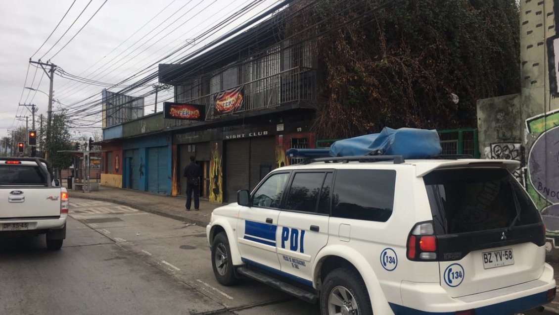 Hombre murió tras ser apuñalado a la salida de un local nocturno de Rancagua