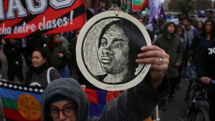 Realizan marcha en conmemoración del primer año del fallecimiento de Joane Florvil
