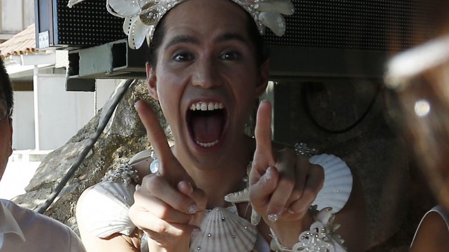 Di Mondo posó con la camiseta del club de sus amores