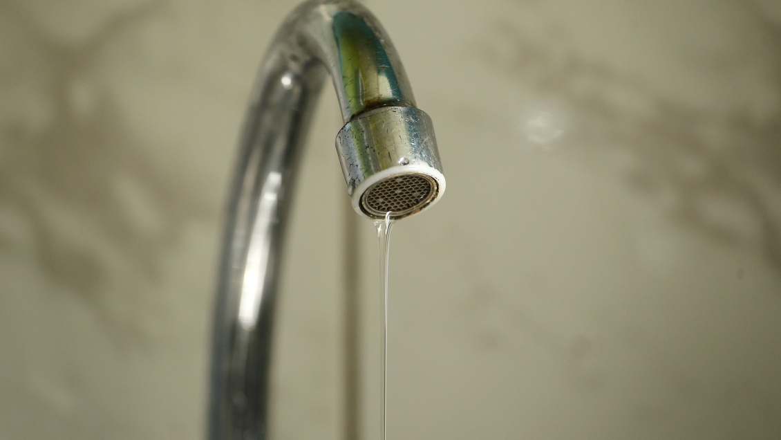 La polémica por el precio y la calidad del agua en Chile