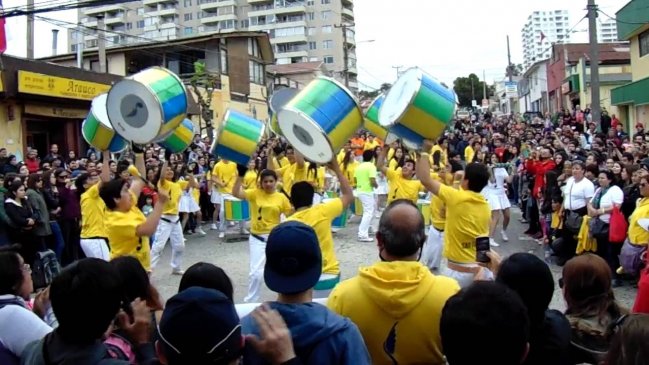 Valparaíso: Alistan pasacalles que se salvaron de suspensión de los Mil Tambores