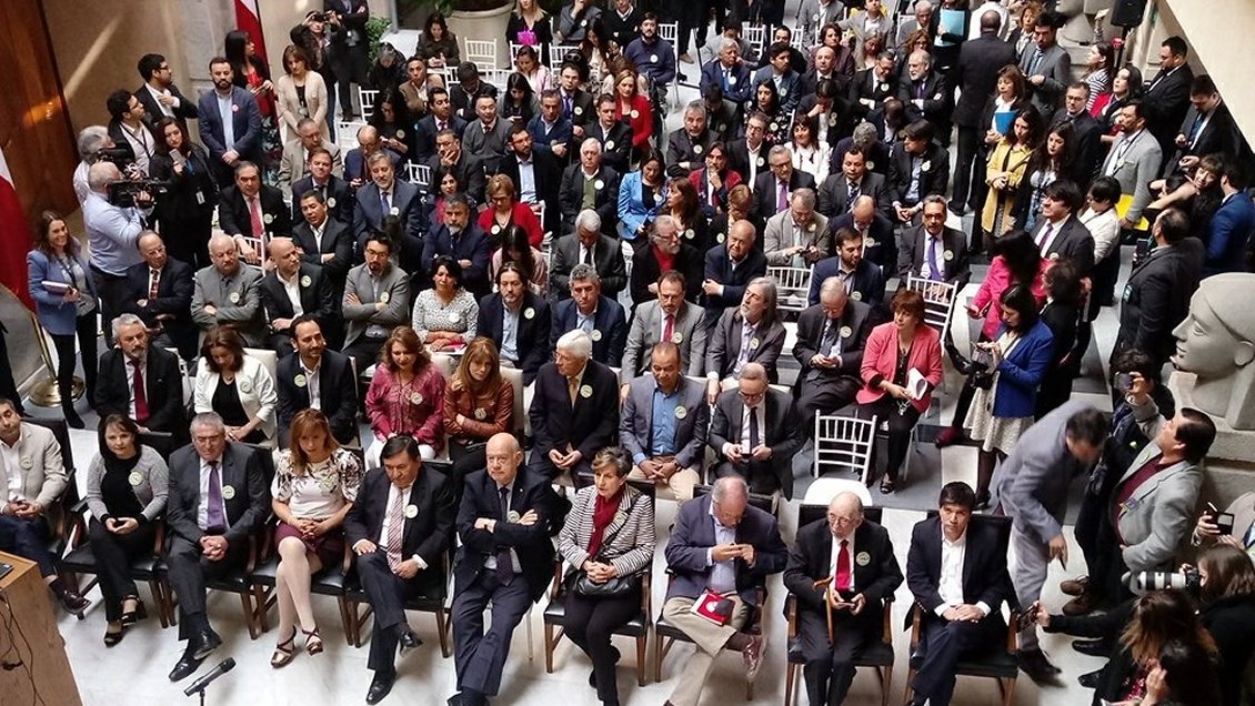 Parlamentarios realizaron acto 