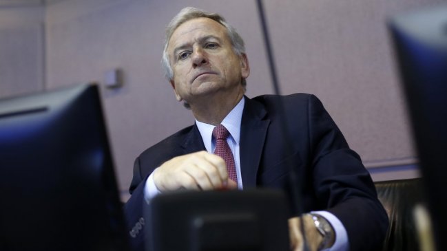 Hacienda respondió a Montes por críticas a Presupuesto: Una cosa es que a él no le calcen