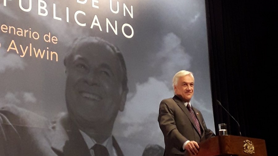 Presidente Piñera destacó la figura de Patricio Aylwin a 30 años del plebiscito