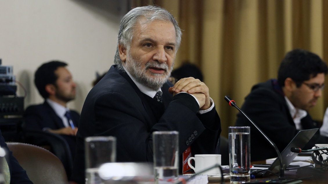 Eduardo Bitrán cuestionó acuerdo que permite a Tianqi adquirir 24% de SQM