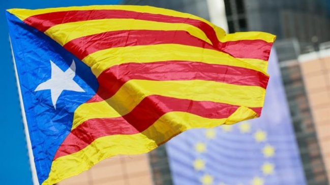 Presidente catalán pidió mediación de Trump y el papa para referéndum