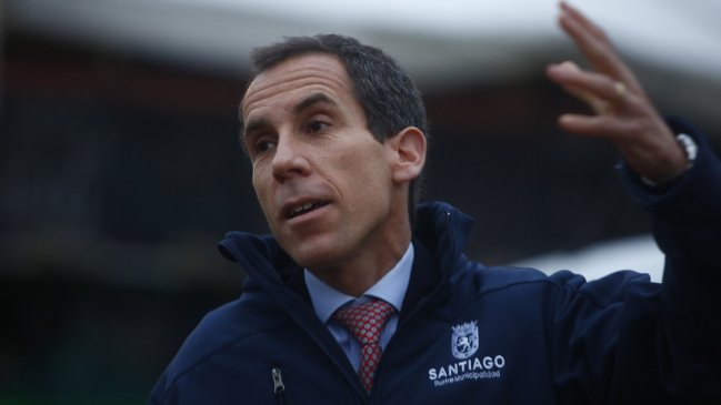 Alessandri defendió proyecto 