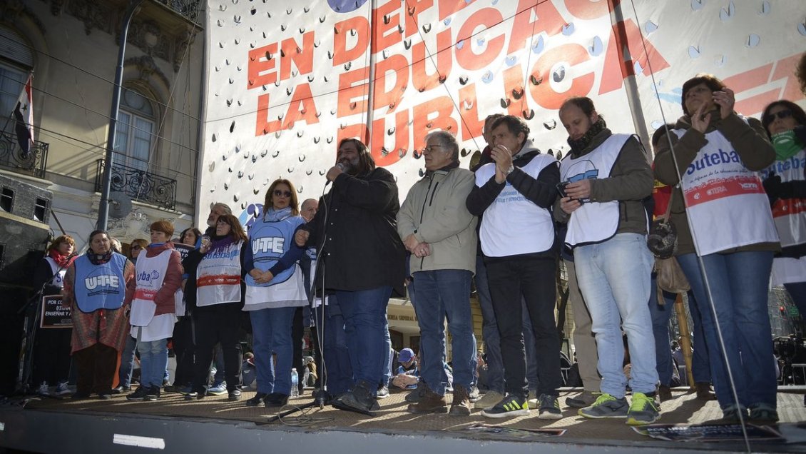 Argentina: Docentes bonaerenses anuncian paro de 48 horas contra propuesta salarial