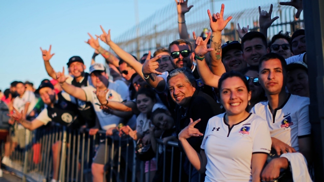 Garra Blanca hizo un llamado para apoyar a Colo Colo ante U. Española afuera del Monumental
