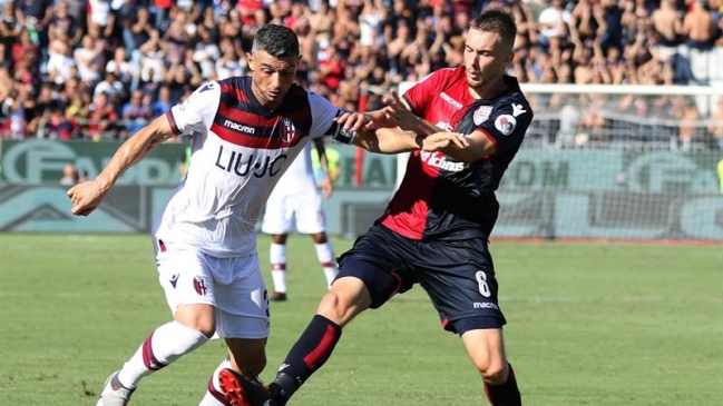 Bologna de Erick Pulgar cayó en su visita a Cagliari por la liga italiana
