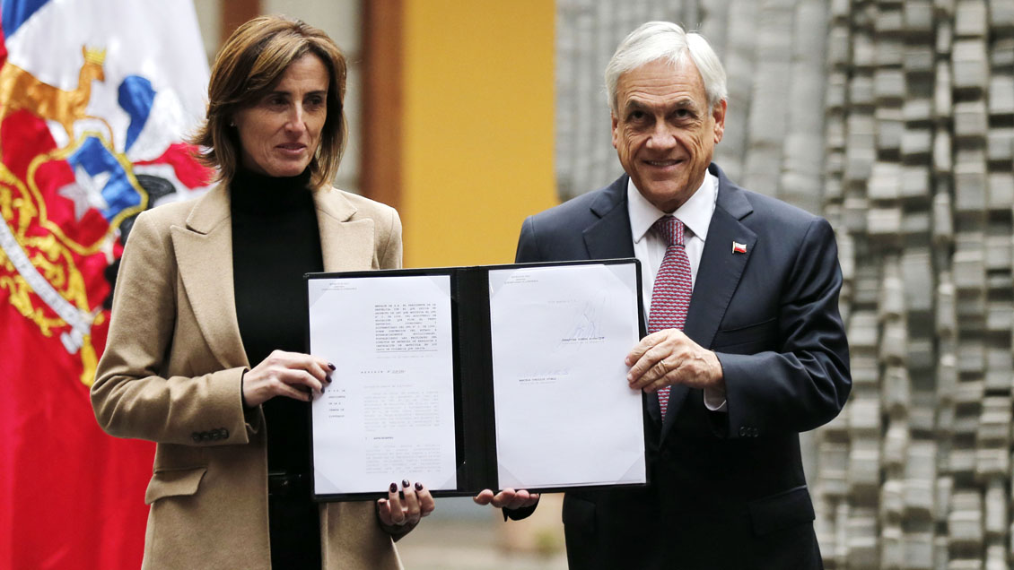 Huenchumilla emplaza al Gobierno por Aula Segura: 