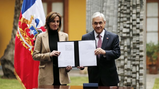 Ministra Cubillos reiteró defensa a proyecto 