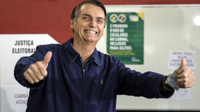 Tras primera vuelta: Bolsonaro promete privatizaciones y reducción del Estado