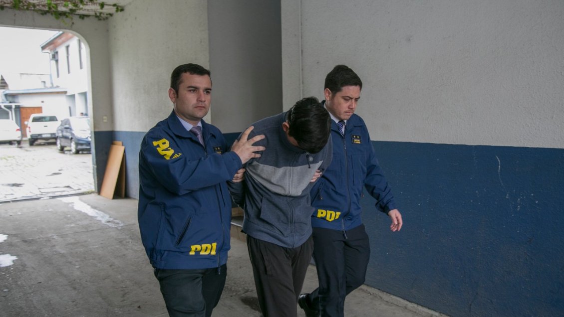 Talca: Menor de 15 años confesó haber matado a vecino de un disparo en la cabeza