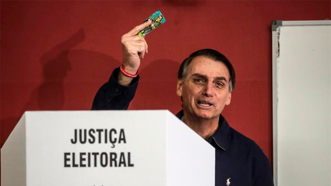 Elizalde: Los que aplauden el triunfo de Bolsonaro dan cuenta de falta de convicciones democráticas