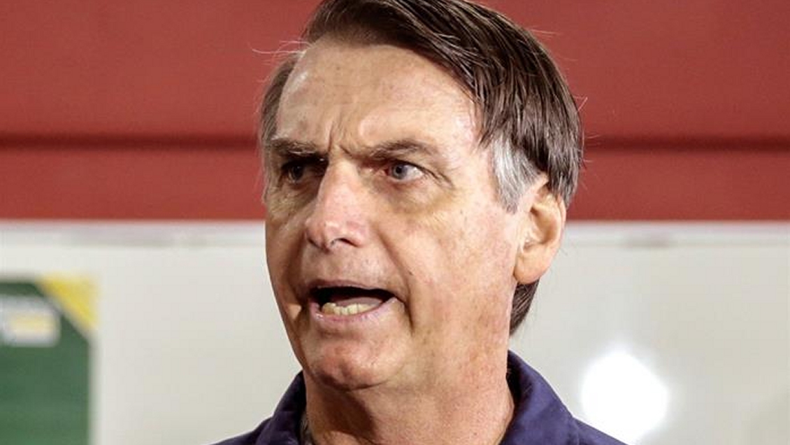 Brasileños en Chile: El voto de Bolsonaro fue en protesta contra corrupción