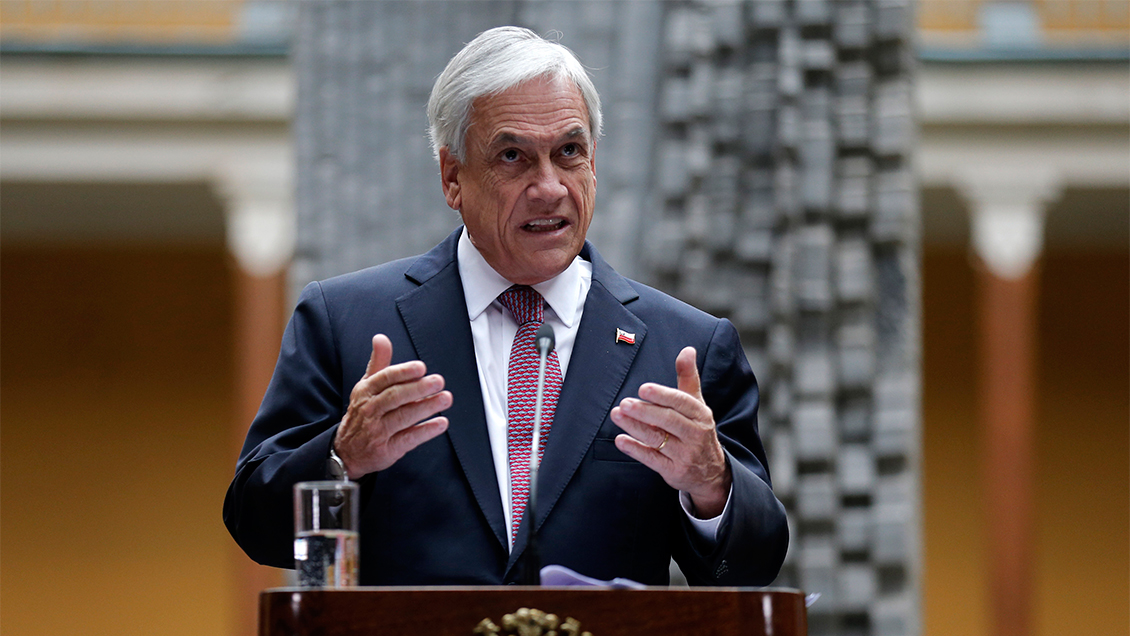 Desde España, Presidente Piñera sale en defensa del proyecto Aula Segura