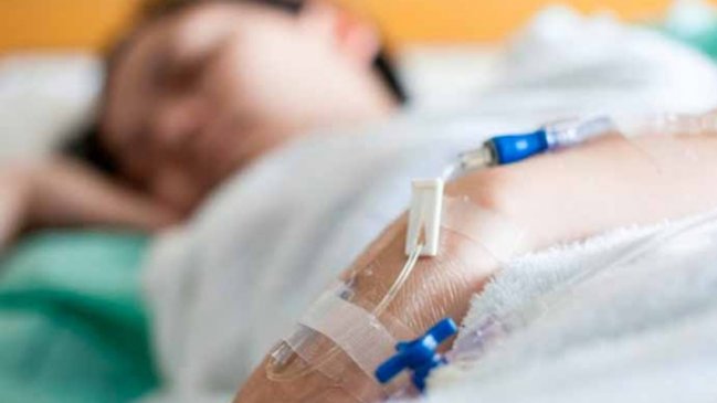 Mujer se encuentra grave tras someterse a terapia naturista en España