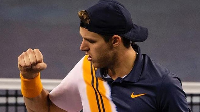 Nicolás Jarry logró el triunfo más importante de su carrera tras vencer a Marin Cilic en Shanghai