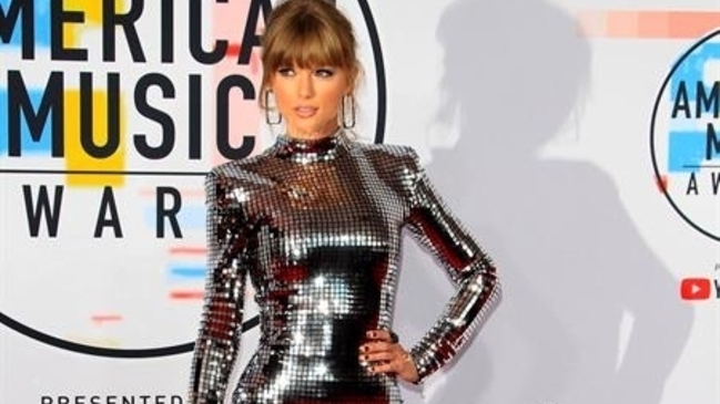 Taylor Swift fue la gran ganadora en los premios AMAs