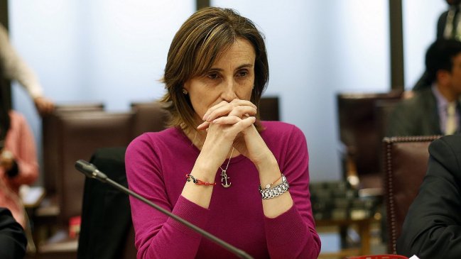 Cubillos: Hoy los directores de colegio no pueden suspender y luego expulsar