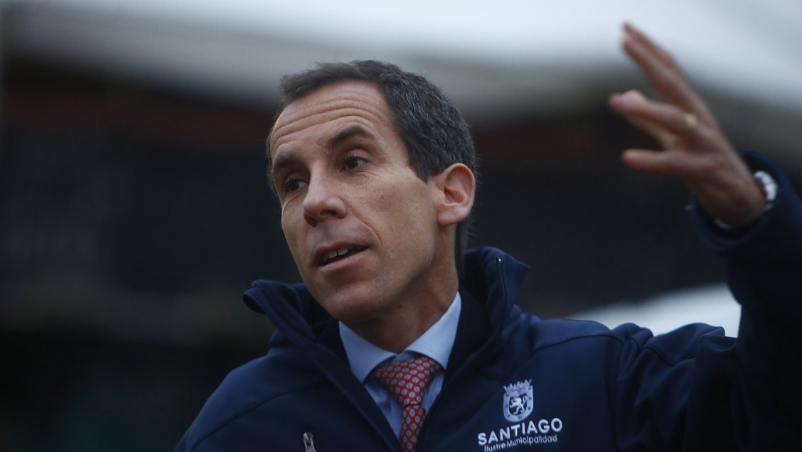 Alcalde Alessandri: Hay que sacar a las manzanas podridas de los colegios