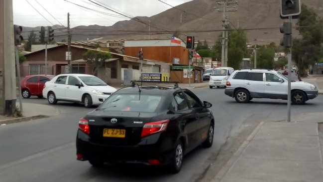 Colectiveros de Copiapó amenazan con aumento del pasaje por alza de combustibles