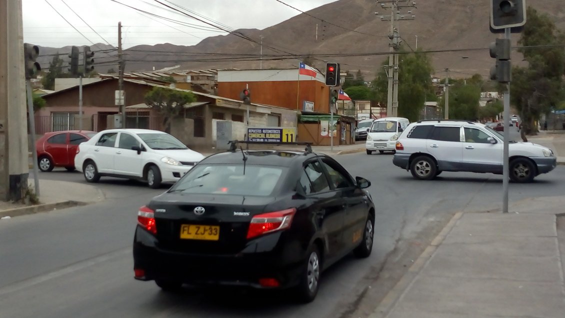 Colectiveros de Copiapó amenazan con aumento del pasaje por alza de combustibles